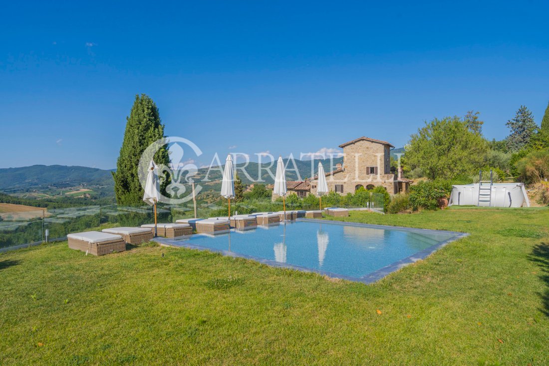 Villa in Montefioralle, Greve in Chianti, Tuscany 1 - 15873934
