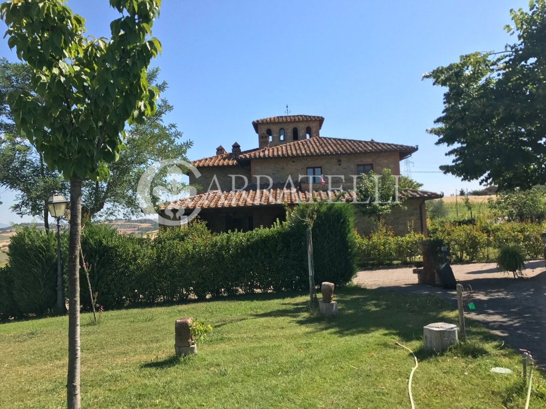 Country House in Castiglione del Lago, Umbria, Italy 1 - 15156527