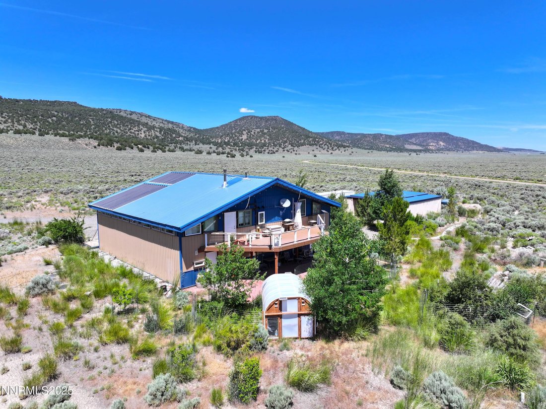 House in Gerlach, Nevada, United States 3 - 17103433