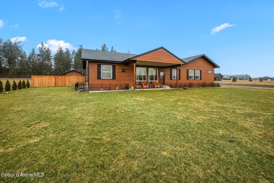 House in Moyie Springs, Idaho, United States 4 - 17102537