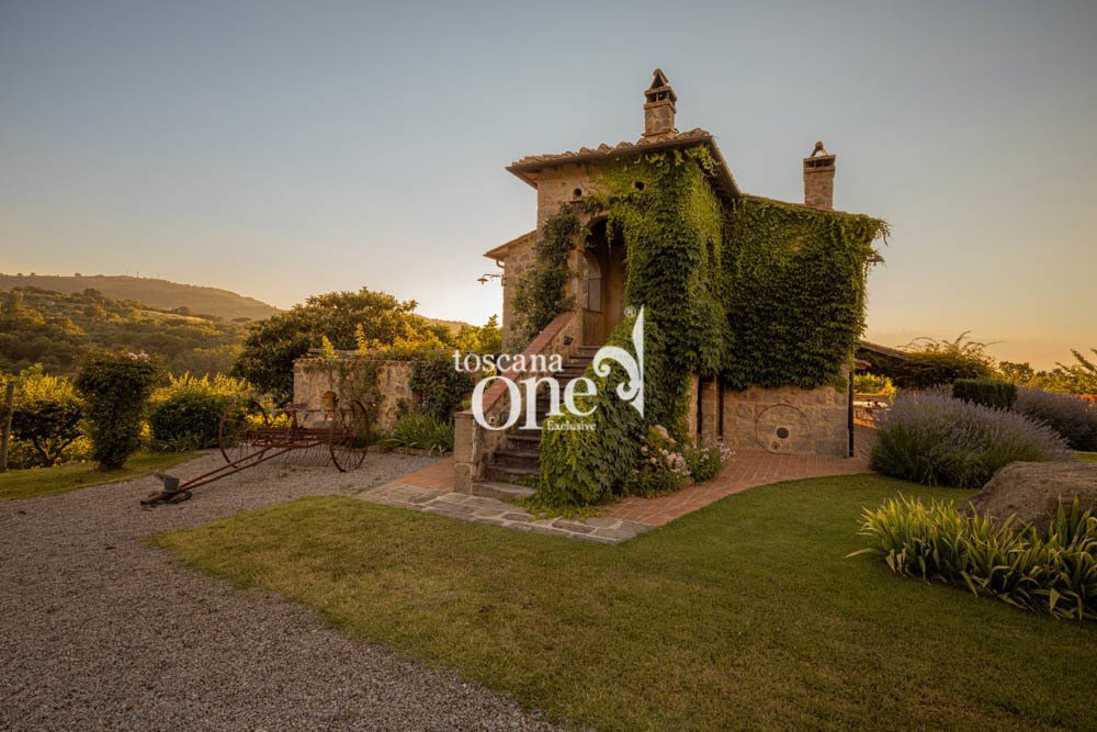 House in Castel del Piano, Tuscany, Italy 3 - 14743619