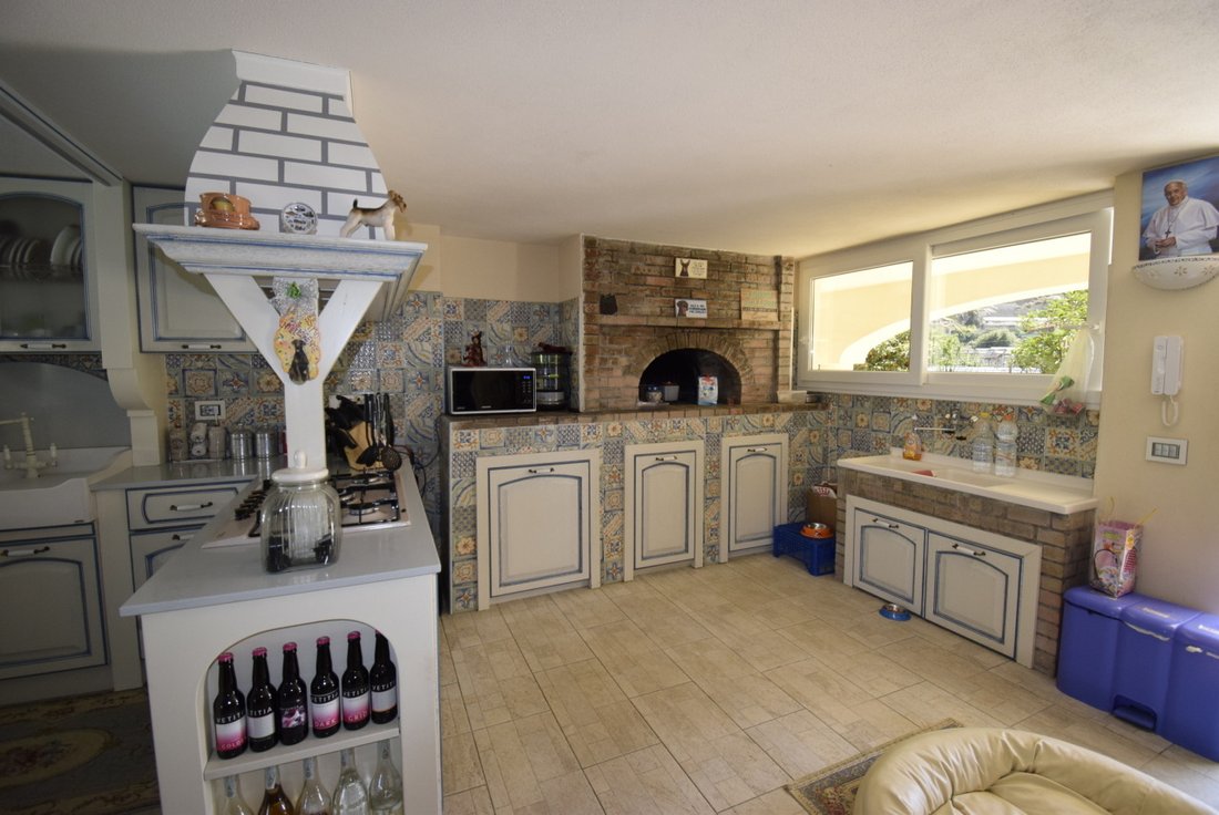 Villa in Taggia, Liguria, Italy 3 - 14967186