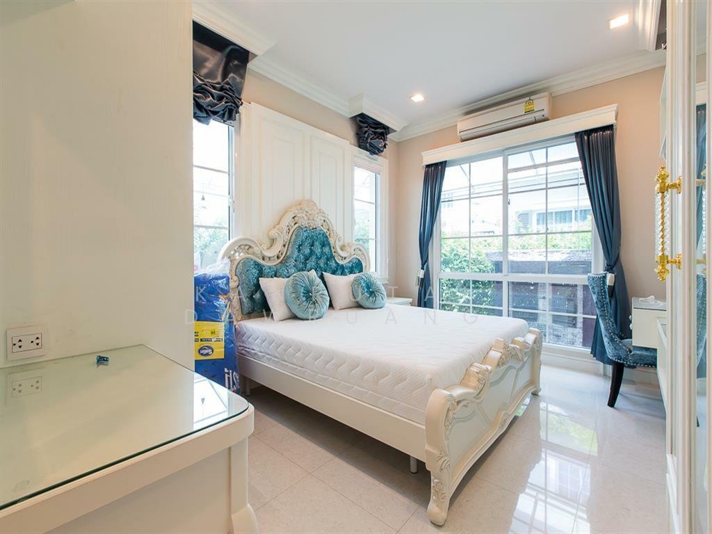 House in Bang Kaeo, Samut Prakan, Thailand 5 - 17130612