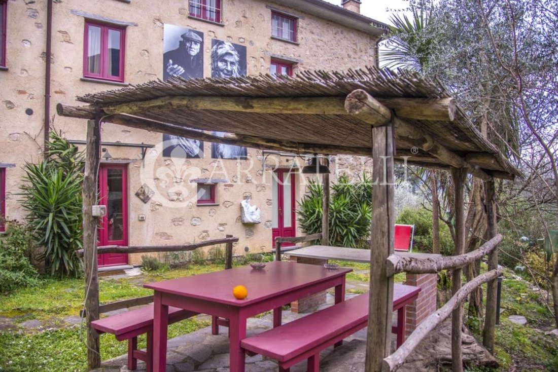 Country House in Camaiore, Tuscany, Italy 2 - 14161634