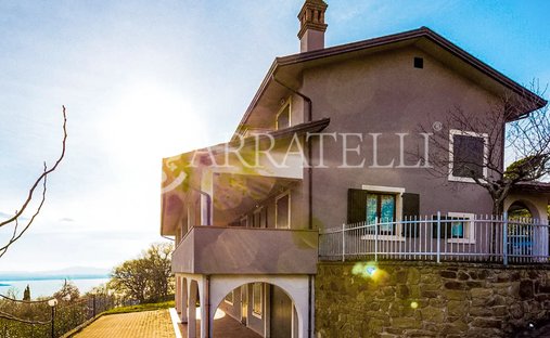 Villa à Umbertide, Ombrie, Italie 1