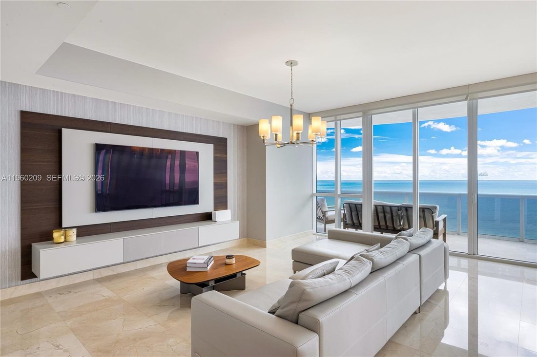 Condo in Sunny Isles Beach, Florida, United States 3 - 17102180