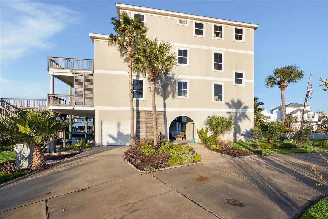 House in Galveston, Texas, United States 5 - 17058458