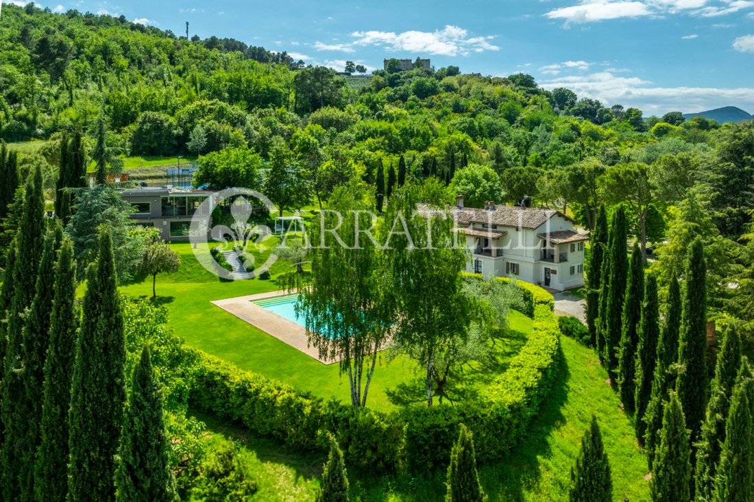 Country House in Spoleto, Umbria, Italy 5 - 15718297