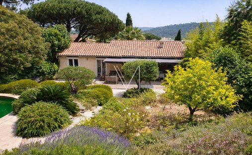 Maison à Gassin, Provence-Alpes-Côte d'Azur, France 1
