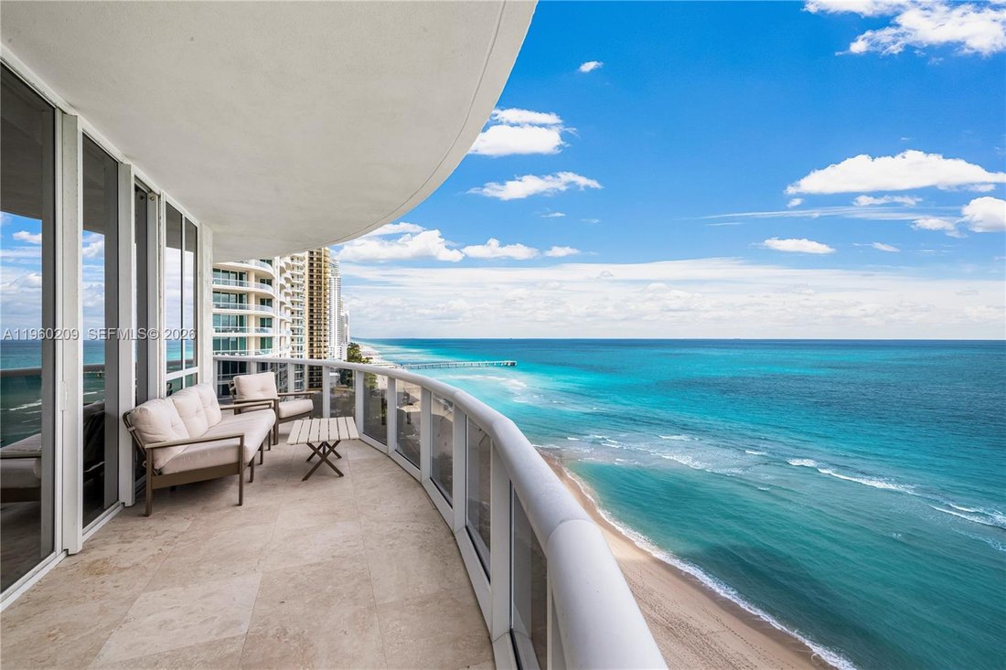 Condo in Sunny Isles Beach, Florida, United States 1 - 17102180