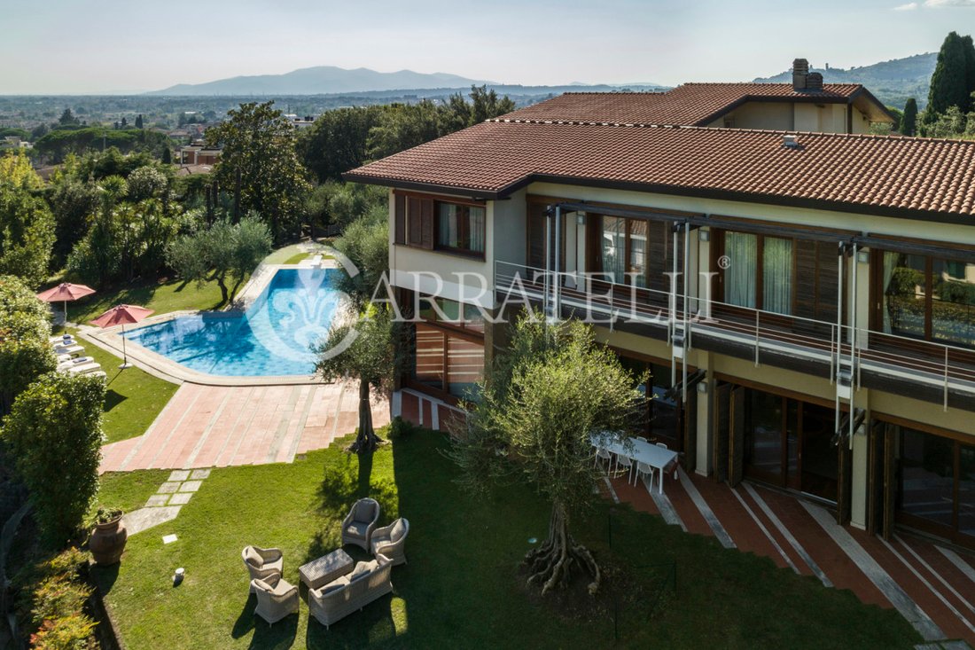 Villa in San Vito, Lucca, Italy 2 - 13374157