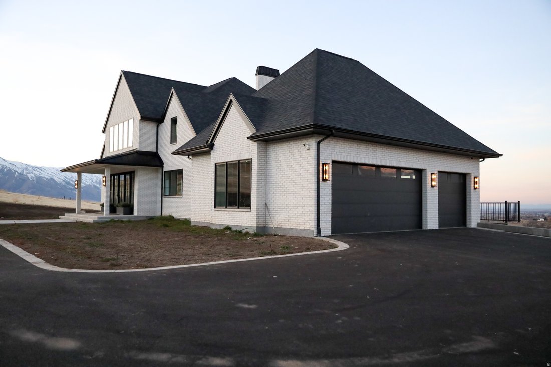 House in Hyrum, Utah, United States 2 - 17101764