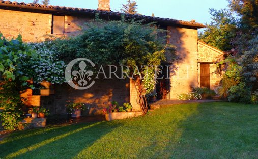 Landhaus in La Monaca, Umbrien, Italien 1