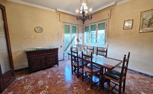 Villa in Sant'Anna, Lucca, Italien 1