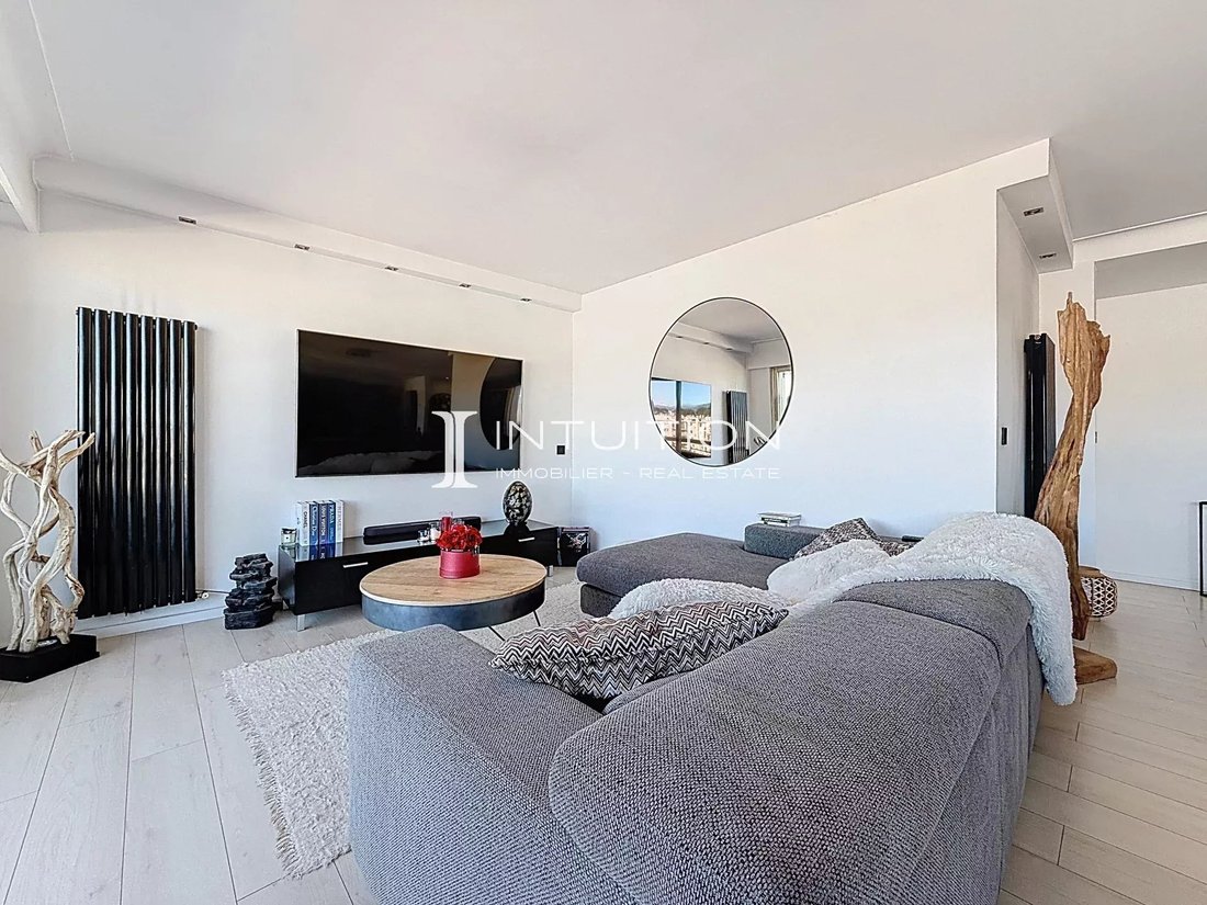 Apartment in Cougoussoles, Le Cannet, France 4 - 17079319