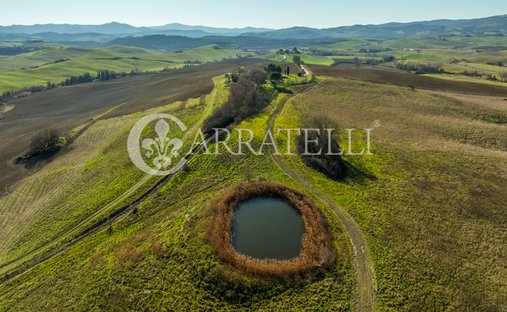 Country House in Saline di Volterra, Tuscany, Italy 1