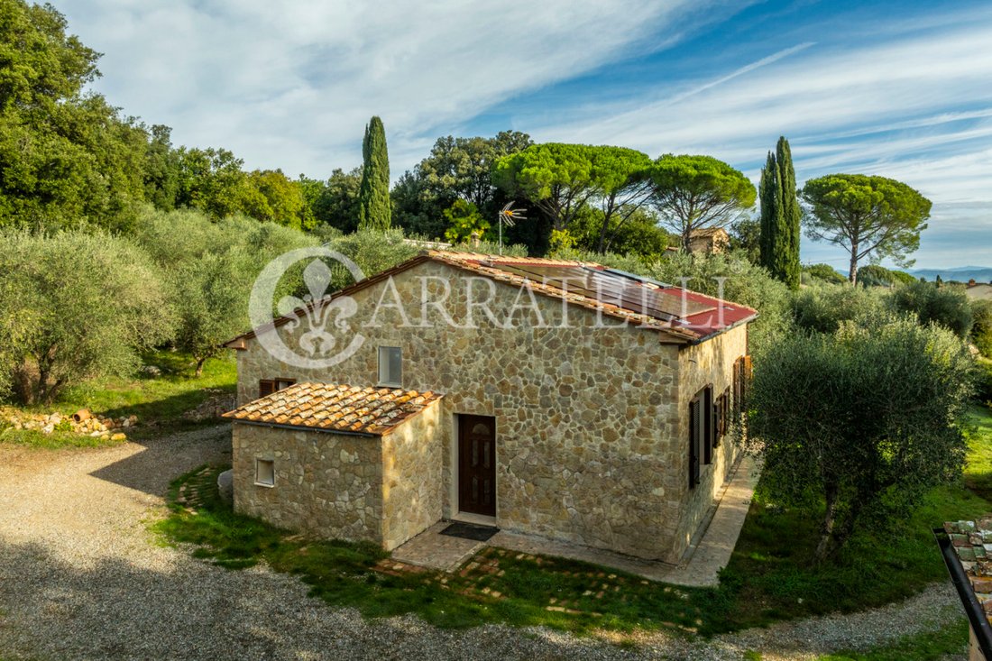 Country House in Monteriggioni, Tuscany, Italy 1 - 14849509