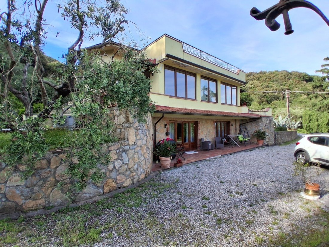 Villa in San Macario In Piano, Lucca, Tuscany 4 - 15640697