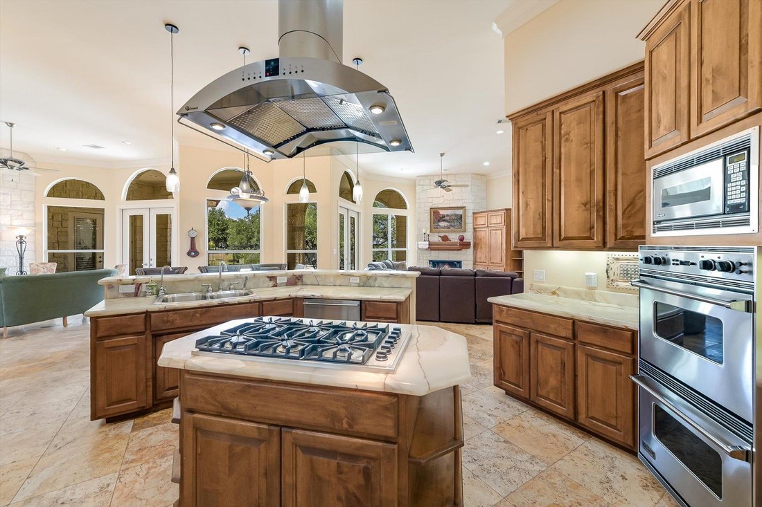 House in Spicewood, Texas, United States 3 - 17131222