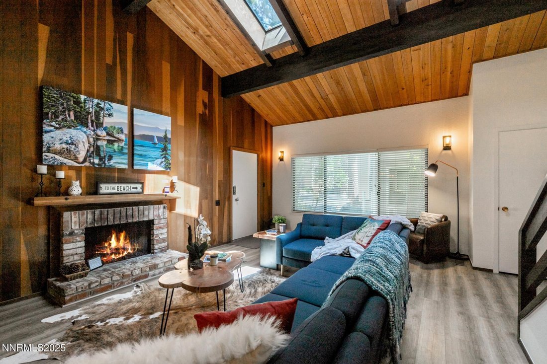 Condo in Incline Village, Nevada, United States 4 - 17103140