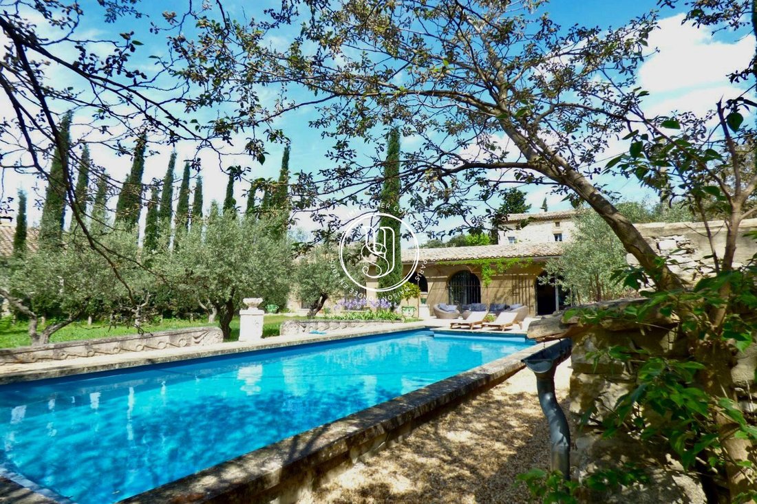 Villa in Uzès, Occitania, France 1 - 17099768