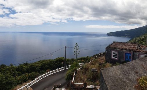 Casa en Ribeiras, Azores, Portugal 1