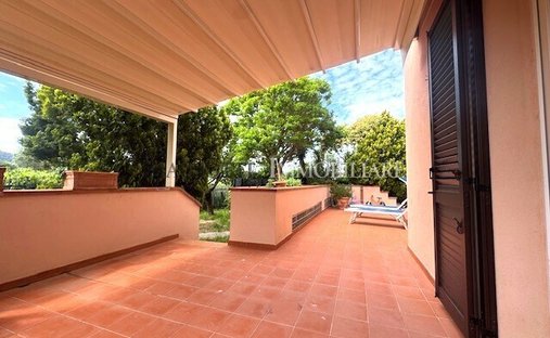 Villa in Montenero, Livorno, Tuscany 1