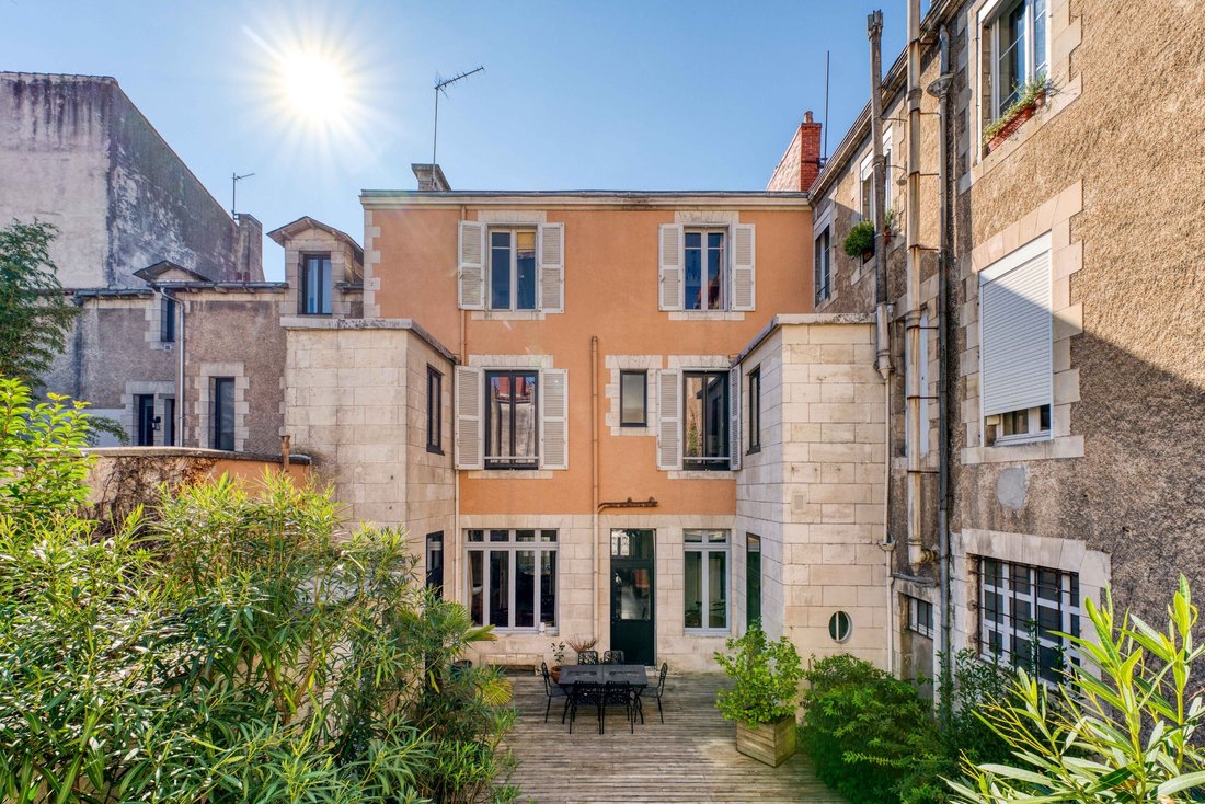 House in Centre Ville, La Rochelle, France 2 - 16456730