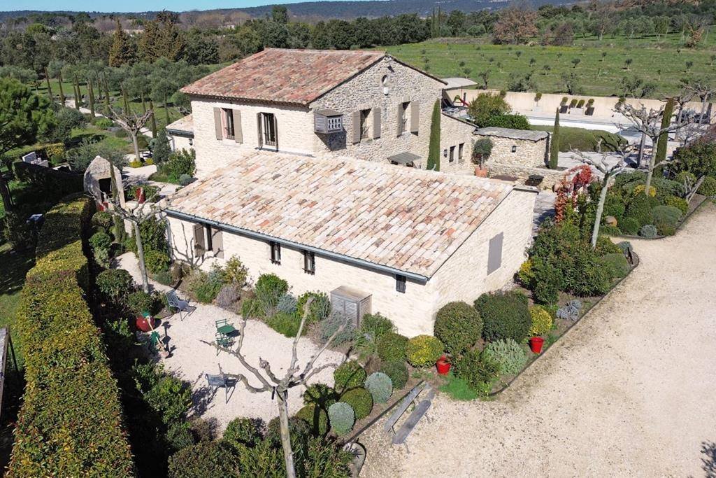 House in Gordes, Provence-Alpes-Côte d'Azur, France 1 - 17099698