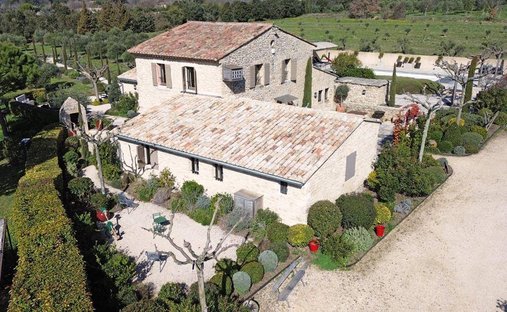 House in Gordes, Provence-Alpes-Côte d'Azur, France 1