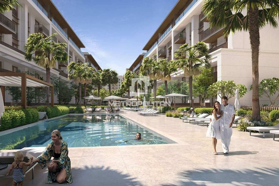 Apartment in Umm Suqeim, Dubai, United Arab Emirates 2 - 17126693