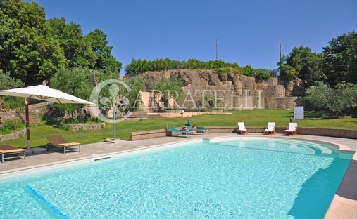 Villa in Pitigliano, Tuscany, Italy 1