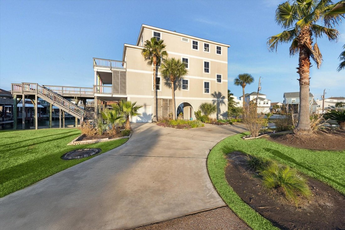 House in Galveston, Texas, United States 3 - 17058458