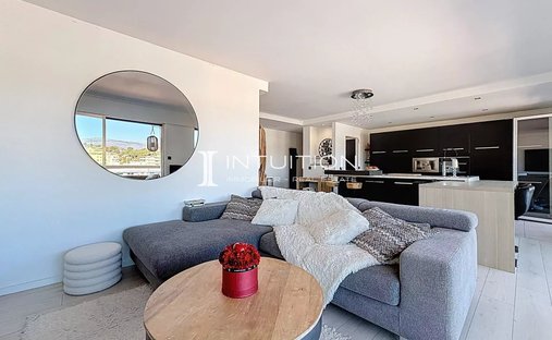 Apartment in Cougoussoles, Le Cannet, France 1