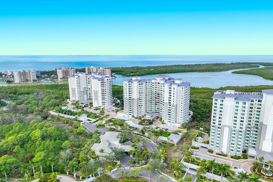 Condo in Bonita Springs, Florida, United States 4 - 17126766