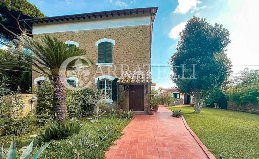 Villa in Rosignano Marittimo, Tuscany, Italy 1
