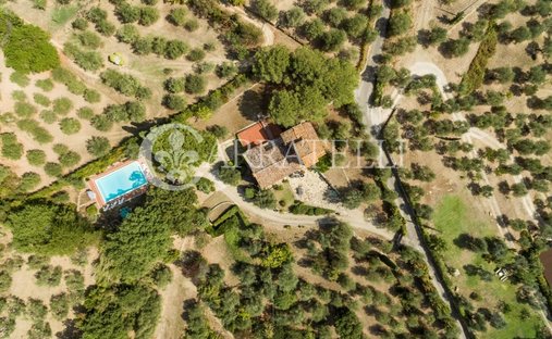 Villa in Settignano, Florence, Tuscany 1