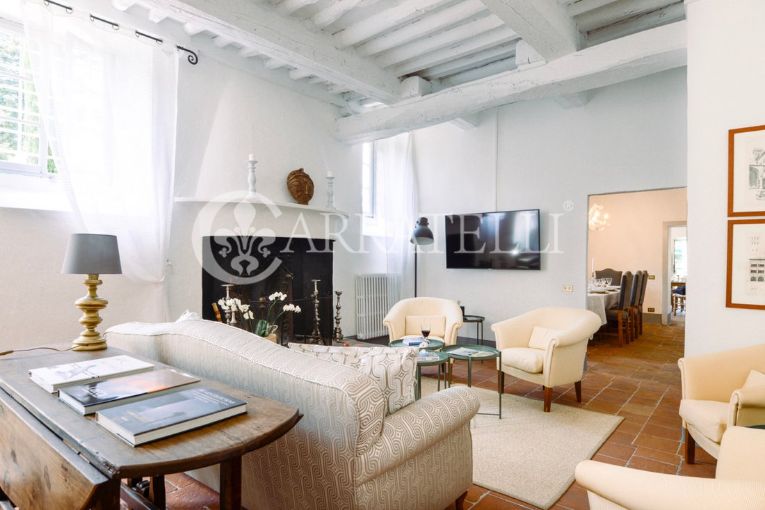 Villa in Compitese, Capannori, Tuscany 2 - 13559026