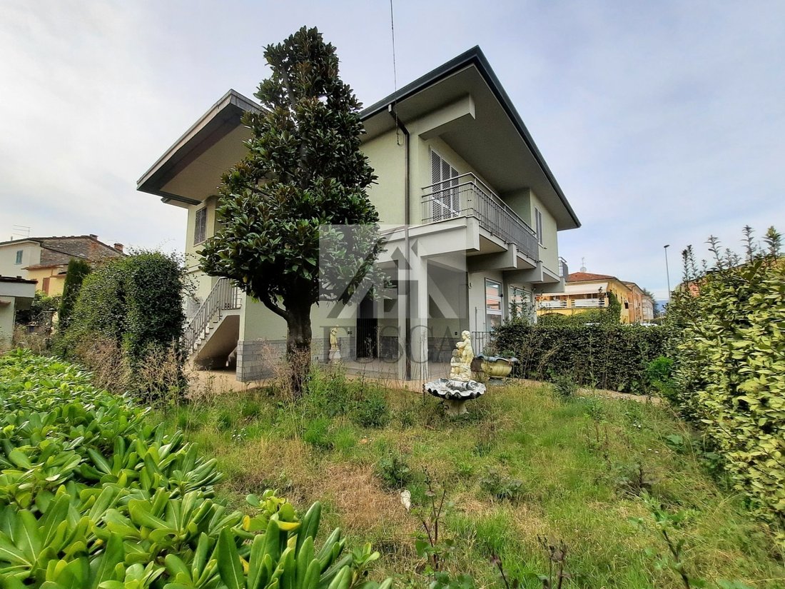 Villa in Arancio, Lucca, Italy 1 - 15790553