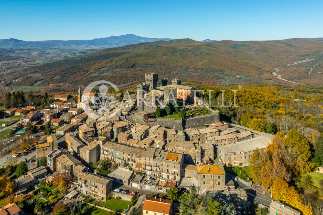 Villa in Acquapendente, Lazio, Italy 1 - 14976418