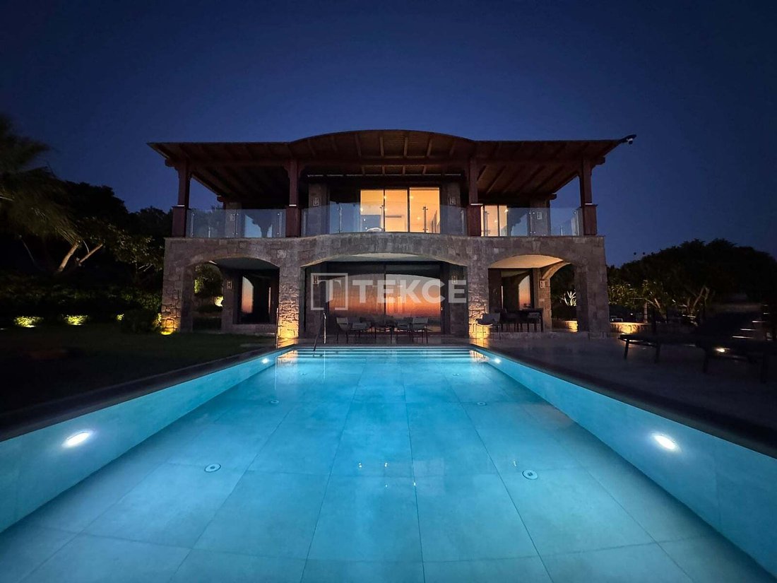 Villa in Yalıkavak, Muğla, Turkey 3 - 17056823