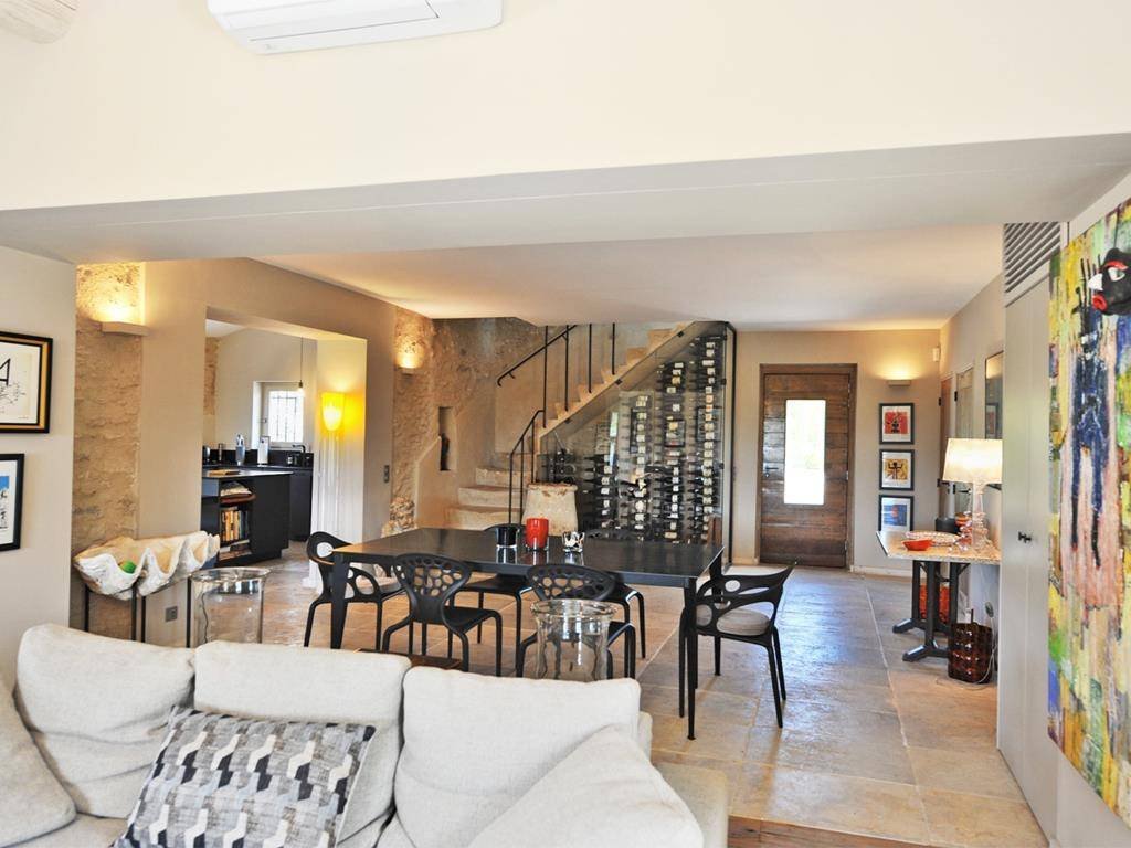 House in Gordes, Provence-Alpes-Côte d'Azur, France 5 - 17099698