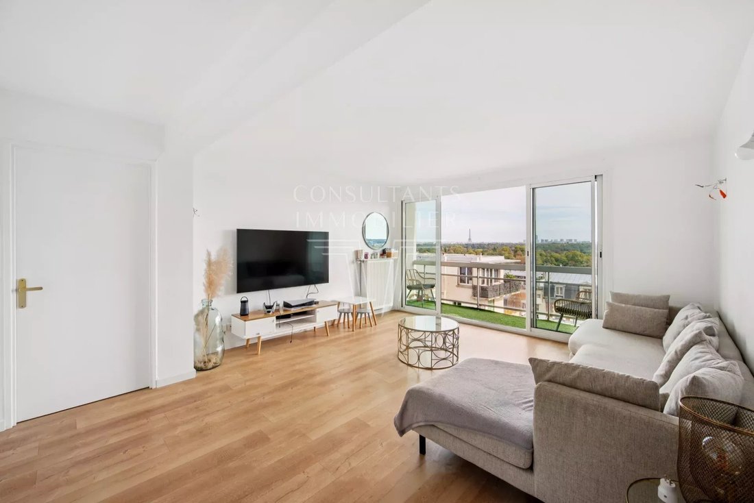 Apartment in Suresnes, Ile-de-France, France 4 - 17127082