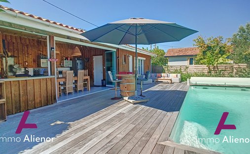 House in Lanton, Nouvelle-Aquitaine, France 1