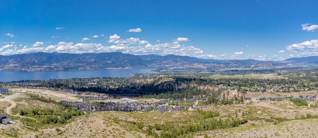 Land in Kelowna, Britisch-Kolumbien, Kanada 1 - 15433797