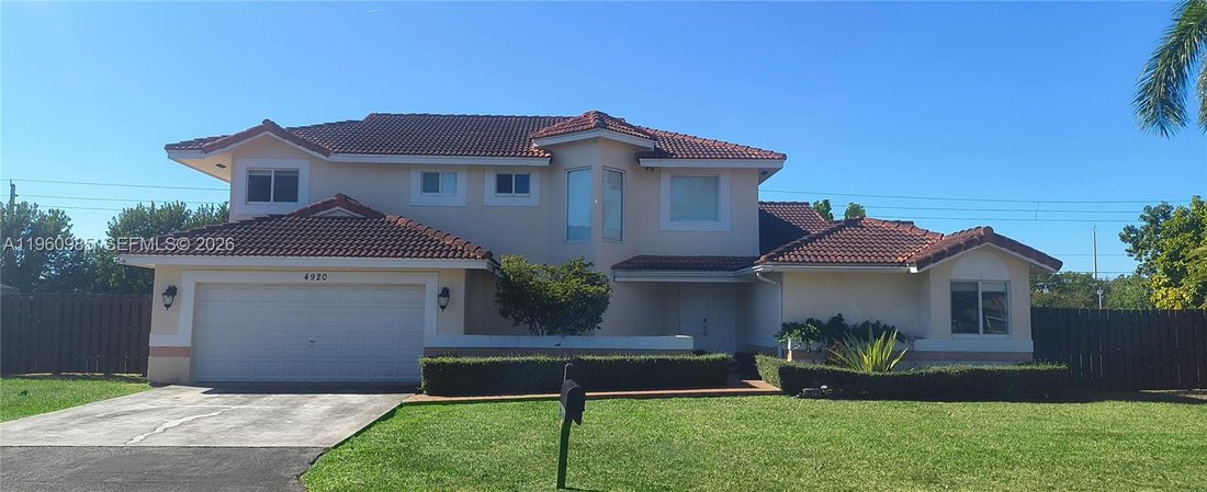 House in West Miami, Florida, United States 1 - 17102375