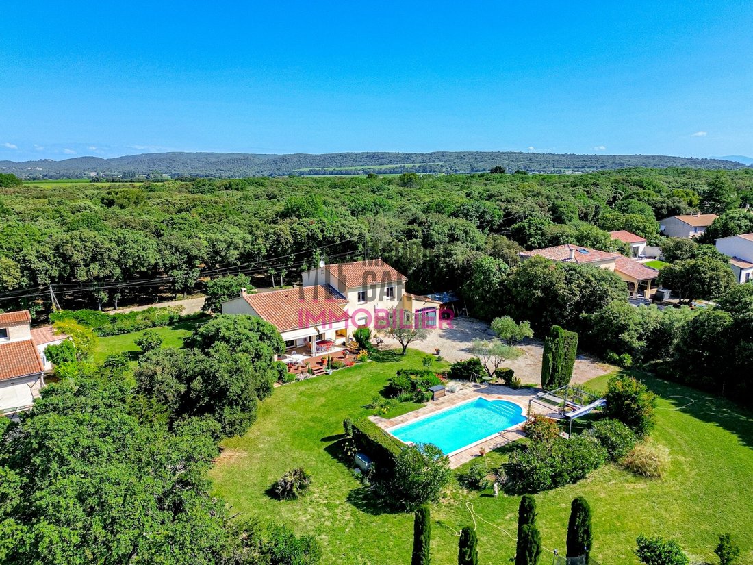 House in Serignan-du-Comtat, Provence-Alpes-Côte d'Azur, France 1 - 17112983