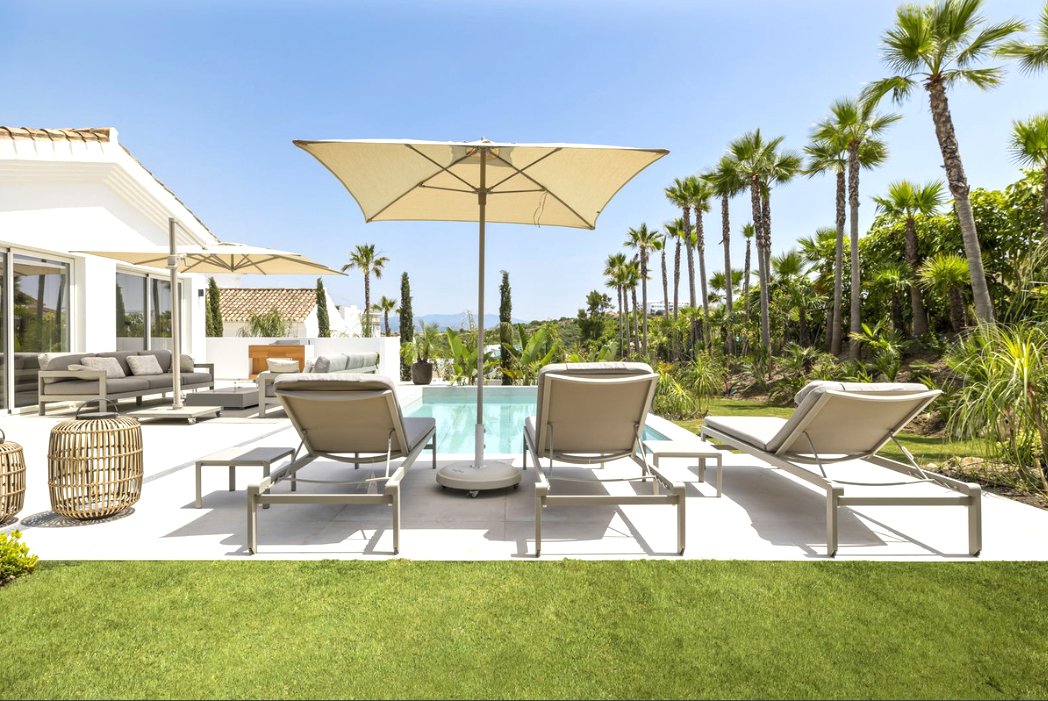 Villa in Estepona, Andalusia, Spain 3 - 17129084