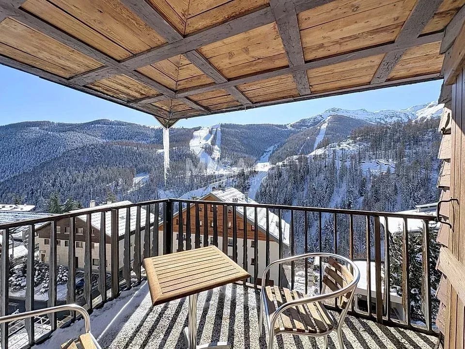 Apartment in Saint-Etienne-de-Tinée, Provence-Alpes-Côte d'Azur, France 1 - 17099937