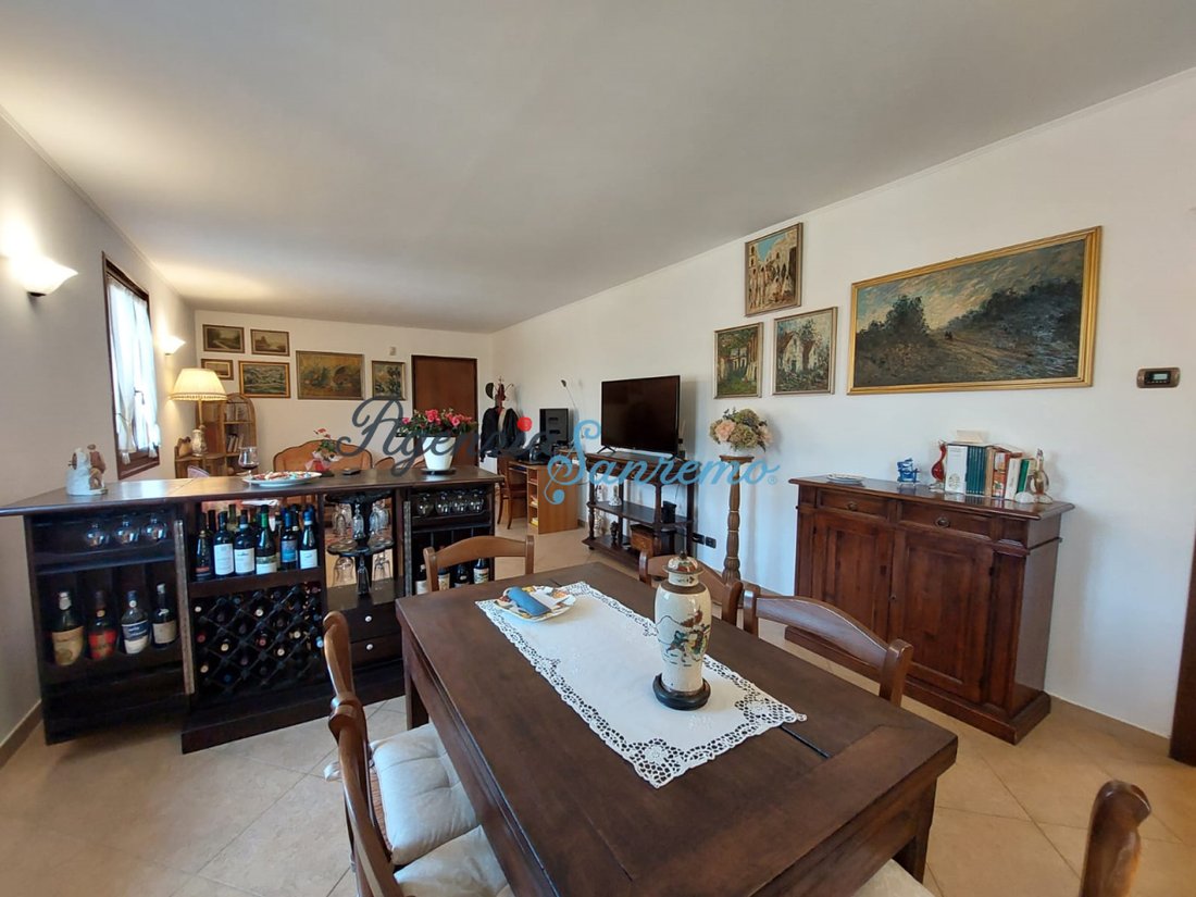 Villa in Bordighera, Liguria, Italy 1 - 14967175